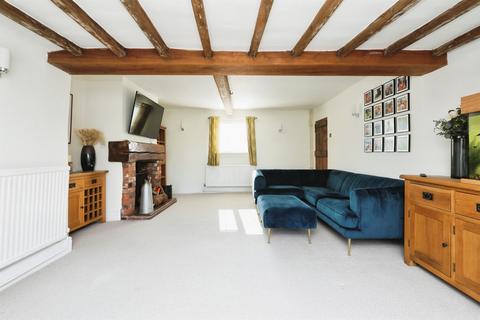 3 bedroom semi-detached house for sale, Town Street, Clayworth, Retford