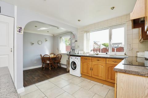 2 bedroom detached bungalow for sale, Portland Place, Sutton, Retford