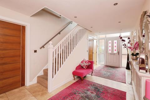 5 bedroom detached house for sale, Ash Close, Dunham-On-Trent, Newark