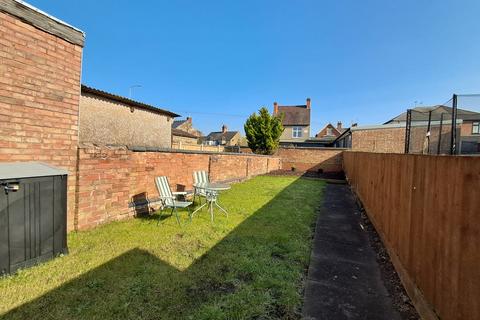 3 bedroom terraced house for sale, Rowland Street, Rugby