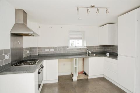 2 bedroom ground floor flat for sale, Doyle Close, Rugby
