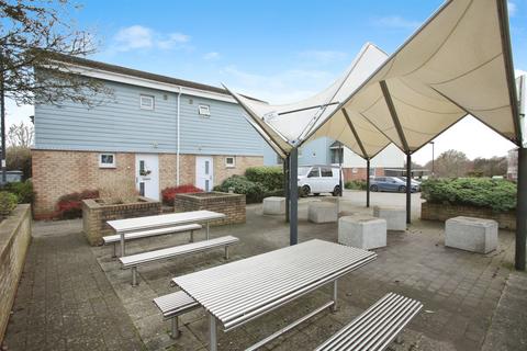 1 bedroom ground floor flat for sale, Follager Road, Rugby