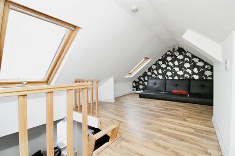 1 bedroom flat for sale, Newport Road, Roath, Cardiff