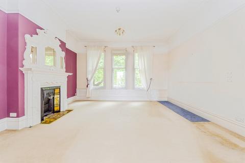 undefined, Pen-Y-Lan Road, Penylan, Cardiff