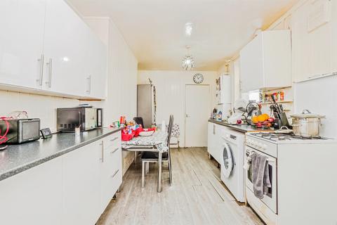 3 bedroom terraced house for sale, Lead Street, Adamsdown, Cardiff