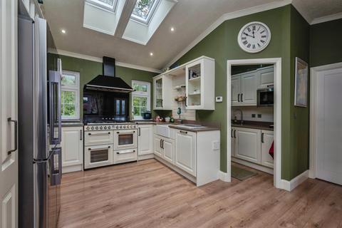 3 bedroom park home for sale, Woodlands Park, Haveringland, Norwich