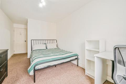 2 bedroom apartment for sale, Windsor Road, Cardiff