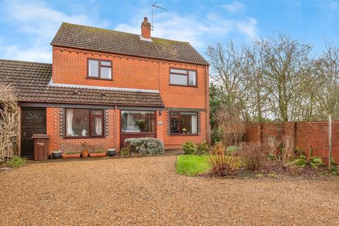 3 bedroom link detached house for sale, The Moor, Reepham, Norwich