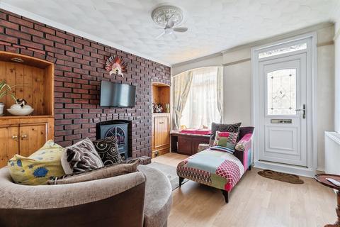 2 bedroom end of terrace house for sale, Burnsfield Street, Chatteris