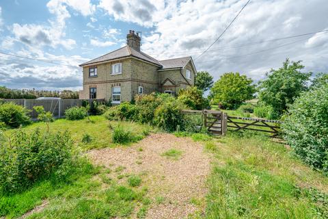 3 bedroom character property for sale, Chase Road, Benwick, March