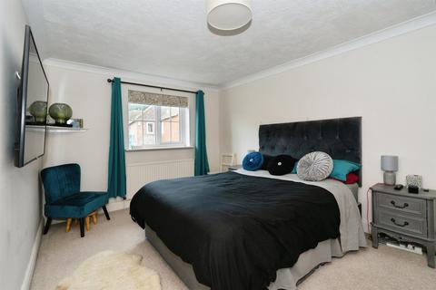 3 bedroom terraced house for sale, Caspian Square, Rottingdean, Brighton
