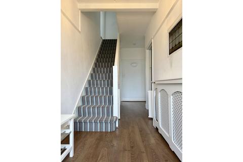 5 bedroom terraced house for sale, Christopher Avenue, London, W7