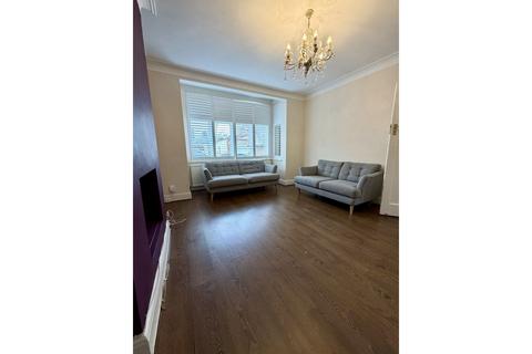 5 bedroom terraced house for sale, Christopher Avenue, London, W7