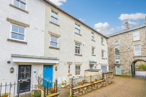 3 bedroom terraced house for sale, 2 College Mews Stramongate, Kendal
