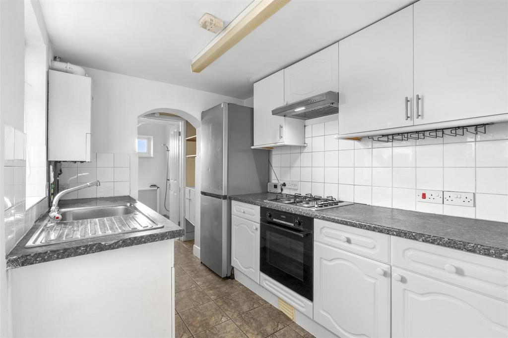 64 West End Rd, HP11 2 QF-4.jpg