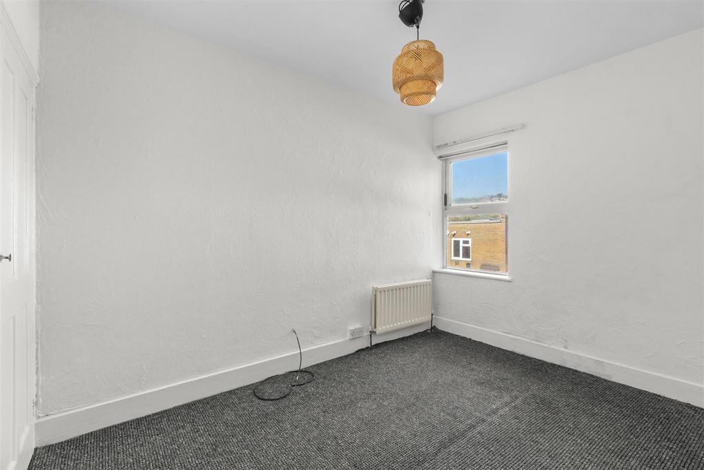 64 West End Rd, HP11 2 QF-9.jpg