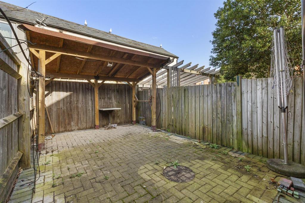 64 West End Rd, HP11 2 QF-11.jpg