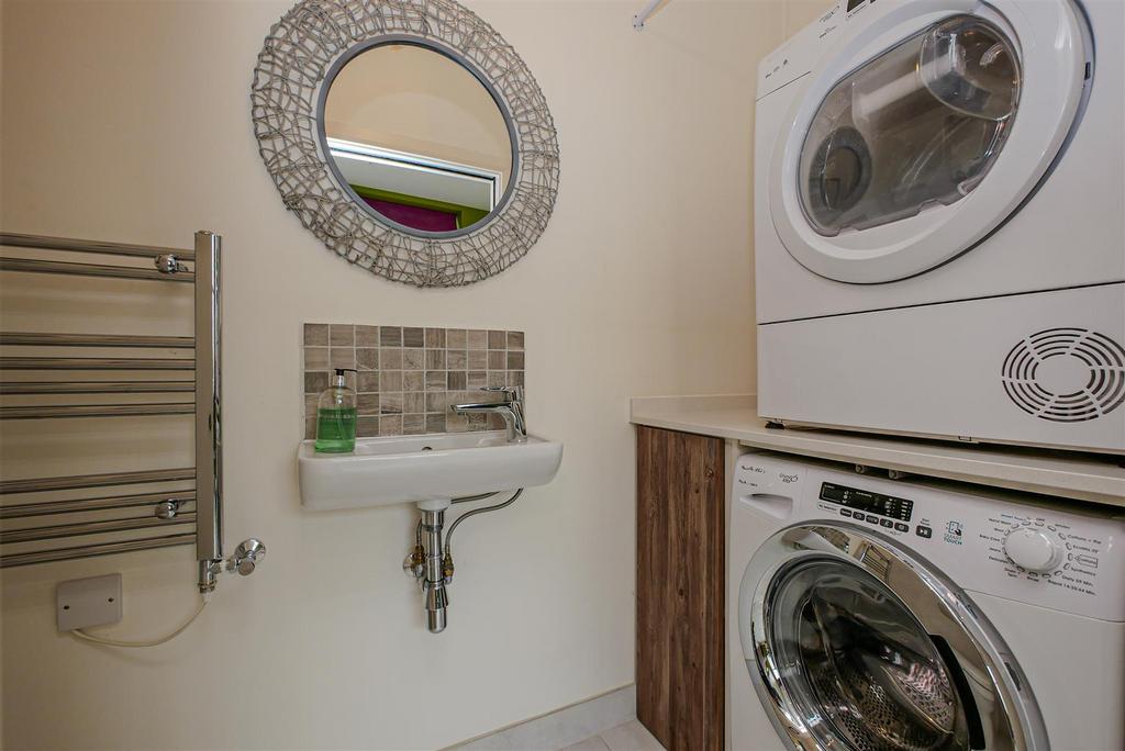 Utility/Cloakroom
