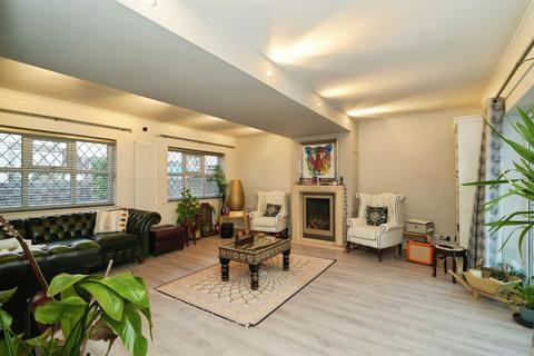 4 bedroom detached house for sale, Moorside Road, Manchester M27