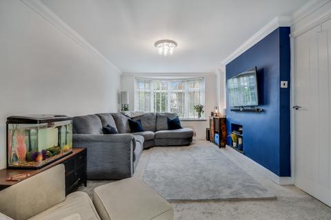 3 bedroom terraced house for sale, Watchouse Road, Galleywood, Chelmsford