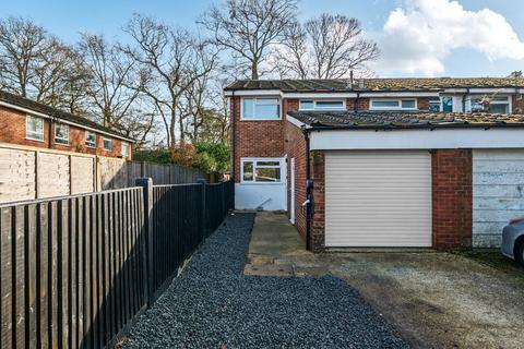3 bedroom end of terrace house for sale, Fitzroy Close, Bassett, Southampton, Hampshire, SO16