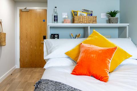 undefined, Silver En Suite at The Refinery, 6 Bingley Street LS3