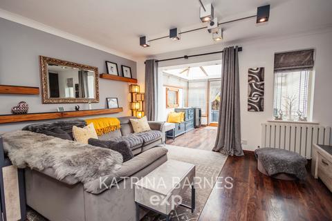 4 bedroom end of terrace house for sale, Pochard Way, Braintree CM77
