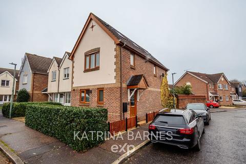 4 bedroom end of terrace house for sale, Pochard Way, Braintree CM77
