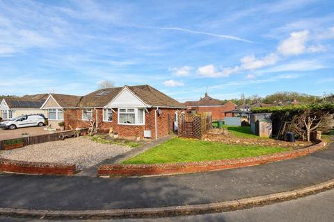2 bedroom semi-detached bungalow for sale, Riverdale Close, Swindon SN1