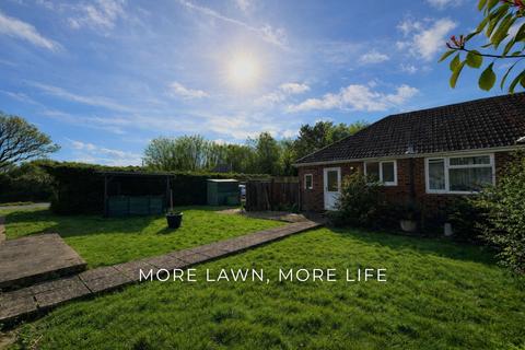 2 bedroom semi-detached bungalow for sale, Riverdale Close, Swindon SN1