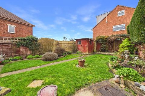 3 bedroom semi-detached house for sale, Langdale Gardens, Longlevens, Gloucester, Gloucestershire, GL2
