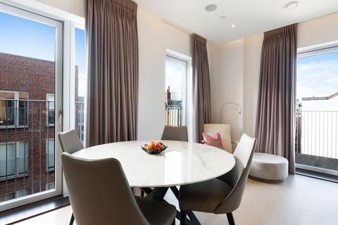 2 bedroom flat for sale, Baldwins Gardens, Clerkenwell, EC1N