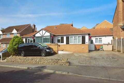 undefined, Angler Road, SALISBURY