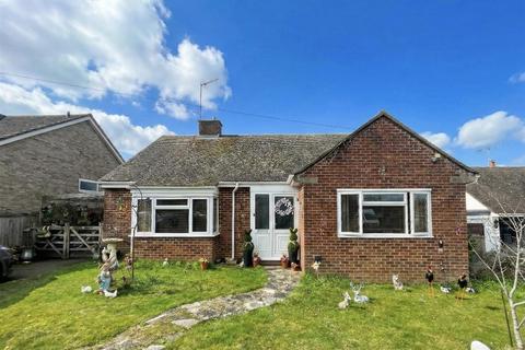 3 bedroom detached bungalow for sale, Bulbridge Road, Salisbury SP2