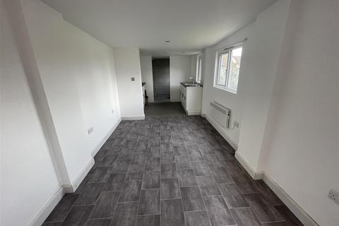 3 bedroom detached bungalow for sale, Bulbridge Road, Salisbury SP2
