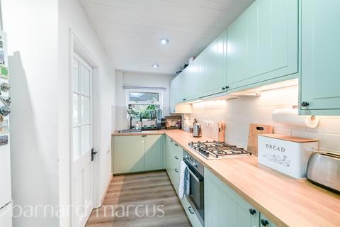 undefined, Hawthorn Crescent, South Croydon