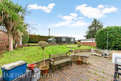 undefined, Hawthorn Crescent, South Croydon