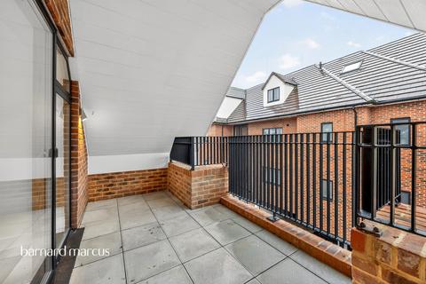 undefined, Russell Hill Road, Purley