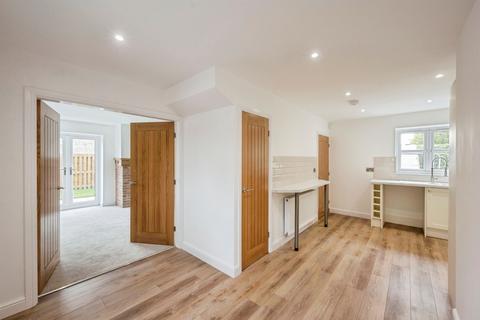 3 bedroom detached house for sale, Brigg Road, Broughton, Brigg