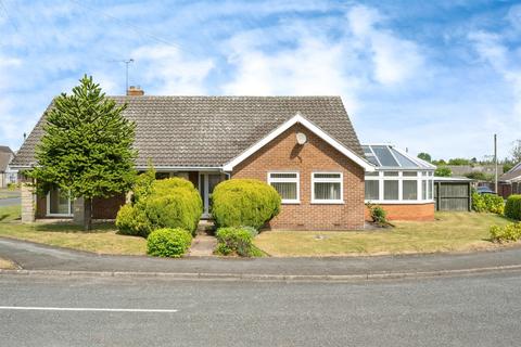 3 bedroom detached bungalow for sale, Pine Tree Avenue, Scotter, Gainsborough
