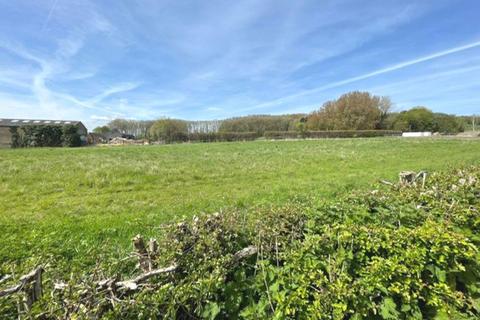4 bedroom detached bungalow for sale, New Road, Worlaby, Brigg