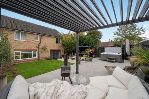 4 bedroom detached house for sale, Lindsey Drive, Crowle, SCUNTHORPE
