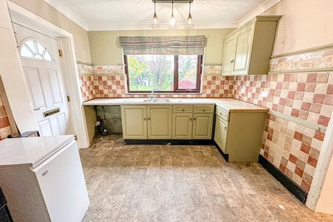 3 bedroom end of terrace house for sale, High Street, Crowle, Scunthorpe