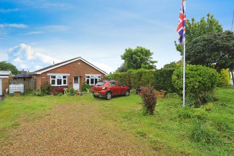 2 bedroom detached bungalow for sale, Barrier Bank, Cowbit, Spalding