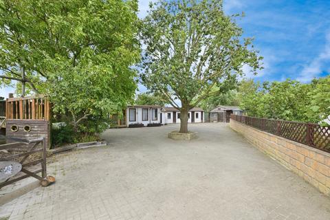undefined, Banks Drove, Deeping St. Nicholas, Spalding