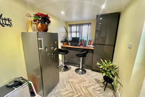 3 bedroom semi-detached house for sale, Counter Drain Drove, Tongue End, Spalding