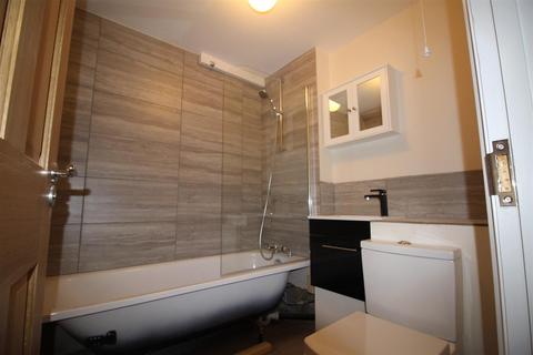 1 bedroom flat to rent, 93 Sunny Gardens Road, Hendon NW4