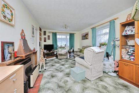 undefined, Elizabeth Drive, Necton, Swaffham