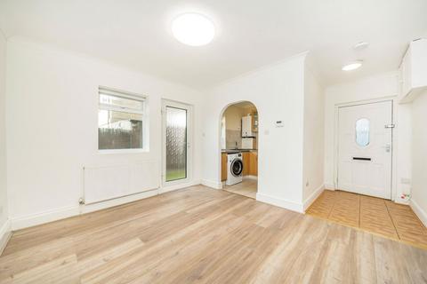 1 bedroom flat to rent, Brighton Road, Surbiton KT6