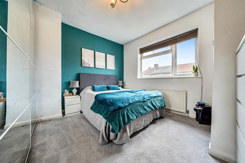 2 bedroom end of terrace house for sale, Durham Hill, Bromley